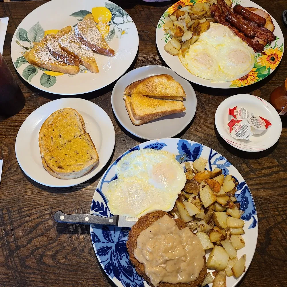 Eggs Toast and Home Fries